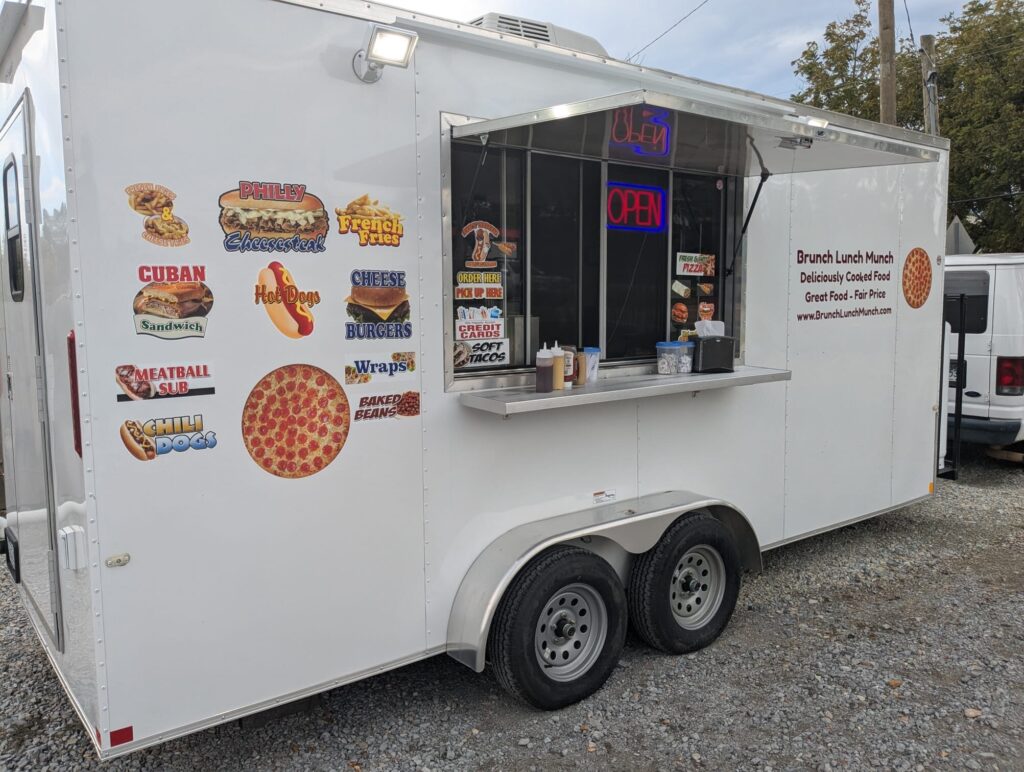 brunch-lunch-munch-food-truck